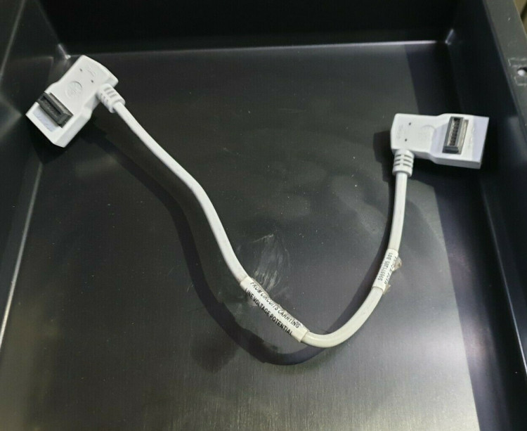 ALLEN BRADLEY 96971205 EXTENDER CABLE FOR TERMINAL BASES 1FT/.3M FLEX I/O