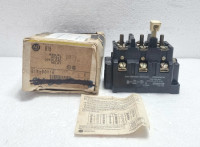 ALLEN BRADLEY 815-B0V16 OVERLOAD RELAY MANUEL RESET 3POLE FOR 709