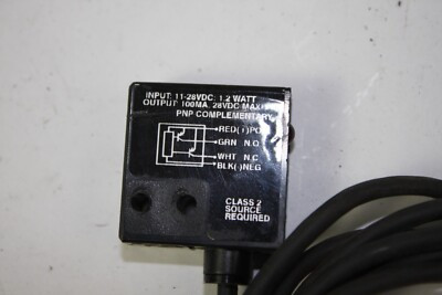 ALLEN BRADLEY 42SMP-7021 PHOTOELECTRIC SENSORS, MINIATURE RECTANGULAR, FIXED FOCUS DIFFUSE, MINIATURE RECTANGULAR, RED LED, 11 - 28 VDC, PNP, COMPLEMENTARY OUTPUTS, CABLE 2 M