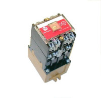 ALLEN BRADLEY 700-P440A1 700-P NEMA CONTROL RELAY RELAY ONLY, 4 10A N.O. ST