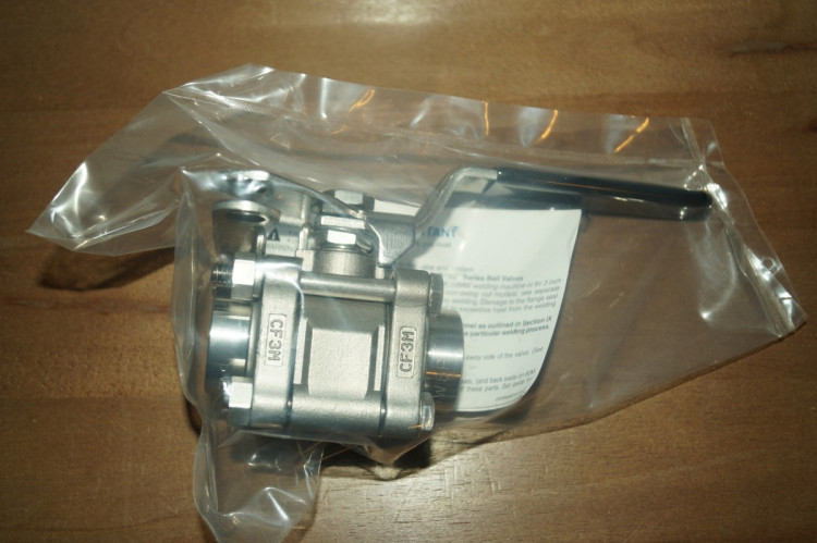 SWAGELOK SS-63TSW8T  SS 3-PIECE 60 SERIES BALL VALVE, REINFORCED PTFE SEATS, 1/2 IN. TUBE SOCKET WELD