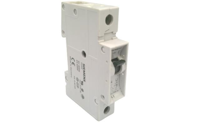AIRPAX T11-1-3.00A-03-31 CIRCUIT PROTECTOR; INPUT VOLTAGE VAC:250V; NO. OF POLES:1; CURRENT RATING:3A; INTERRUPTING CAPACITY:1KA; DIELECTRIC STRENGTH:1.5KV; TRIP TIME:2S; SERI AIRPAX T11-1-3.00A-03-31 CIRCUIT PROTECTOR; INPUT VOLTAGE VAC:250V; NO. OF POLES:1; CURRENT RATING:3A; INTERRUPTING CAPACITY:1KA; DIELECTRIC STRENGTH:1.5KV; TRIP TIME:2S; SERI