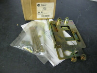 ALLEN BRADLEY 1494D-N50 FIXED DEPTH CIRCUIT-BREAKER OPERATOR
