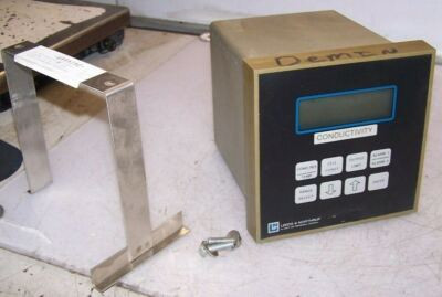 LEEDS & NORTHRUP ANALYZER CONDUCTIVITY 5AMP 120-240VAC 50/60HZ LEEDS & NORTHRUP ANALYZER CONDUCTIVITY 5AMP 120-240VAC 50/60HZ