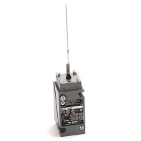 ALLEN BRADLEY 802T-CWP LIMIT SWITCHES, PLUG-IN STYLE OILTIGHT, WOBBLE STICK, CAT WHISKER, SPRING RETURN, WIRE CAT WHISKER, 21DEG TRAVEL TO OPERATE, 14DEG TRAVEL TO RESET, 0.06 NM TORQUE TO OPERATE