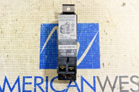 ALLEN BRADLEY 40495-455-08 AUXILIARY CONTACT SIZES 3-4 ELECTRICAL INTERLOCK