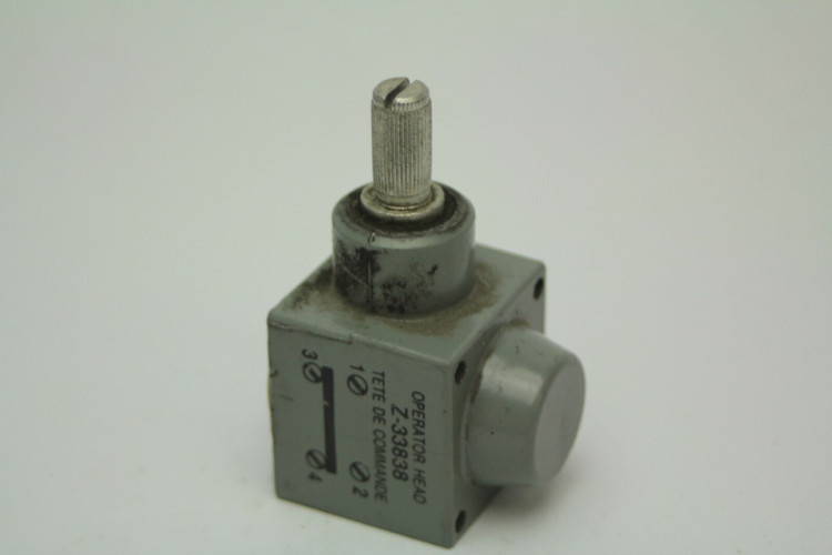 ALLEN BRADLEY Z-33838 ASSEMBLY,OPERATOR HEAD FOR LIMIT SWITCH