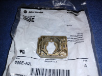 ALLEN BRADLEY 800E-A2L CONTACT MOUNTING LATCH FOR PUSHBUTTON SWITCH
