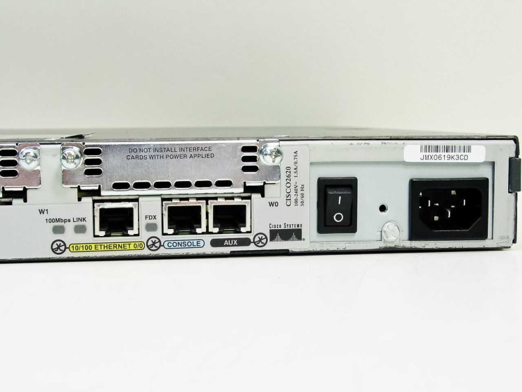Cisco 2600 Series IOS IP PLUS Cisco 2600 Series IOS IP PLUS