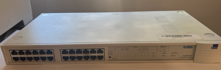 3COM 3C16611 EHTERNET HUB OFFICE SUPERSTACKII 24PORT DUAL SPEED