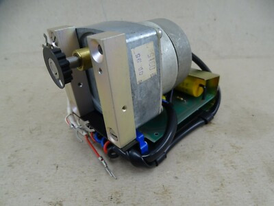 AIRPAX A81790-U4-M2 MOTOR 120V AC 60HZ 300RPM