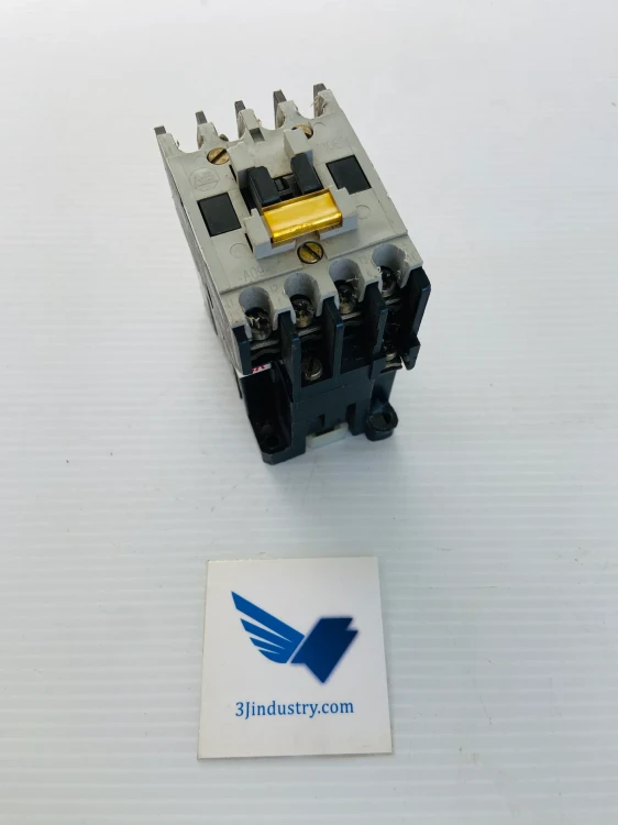 ALLEN BRADLEY 100-A09ND03 CONTACTOR 9AMP 3POLE 110/120V 50/60HZ 1NO