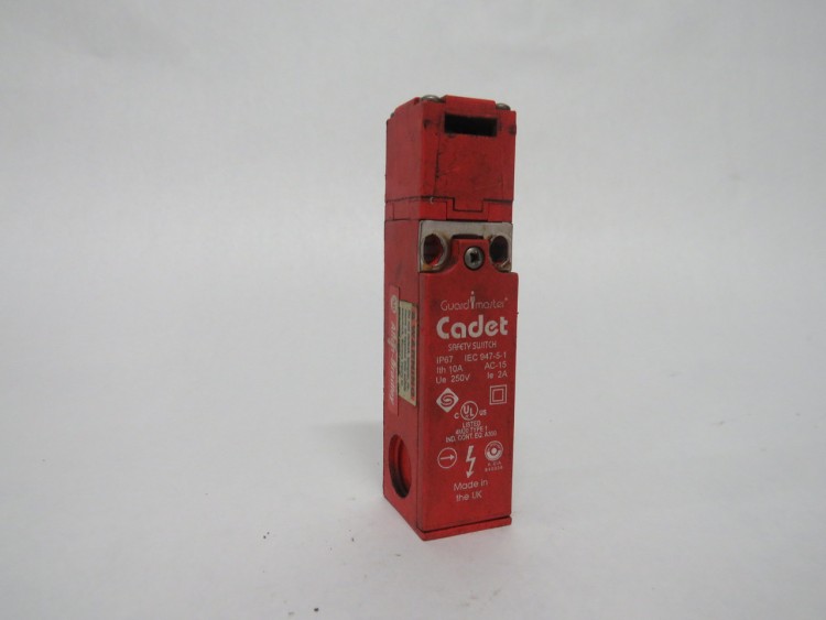 ALLEN BRADLEY 440K-C21034 CADET NO ACTUATOR 2NC 3 XM16