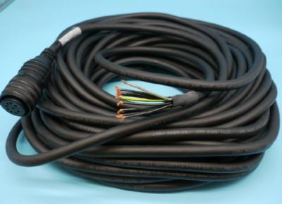 ALLEN BRADLEY 1326-CPB1-030 CABLE MOTOR POWER 30M FOR 4/48 FRAME ALLEN BRADLEY 1326-CPB1-030 CABLE MOTOR POWER 30M FOR 4/48 FRAME