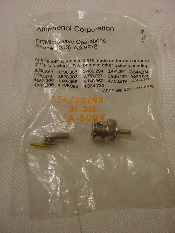 AMPHENOL 554-92-2126 CONNECTOR THRU WALL 5AMP 500V AMPHENOL 554-92-2126 CONNECTOR THRU WALL 5AMP 500V