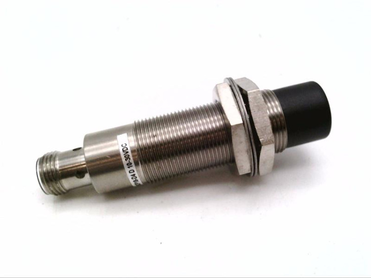 ALLEN BRADLEY 872C-D8CP18-D4 INDUCTIVE PROXIMITY SENSORS, WORLDPROX, STANDARD BARREL, DC, 3-WIRE, 18 MM DIA, UNSHIELDED, LENGTH 76.5 MM, SENSING RANGE 8 MM, 10 - 30 VDC, PNP, NC, QD 4 PIN MICRO ALLEN BRADLEY 872C-D8CP18-D4 INDUCTIVE PROXIMITY SENSORS, WORLDPROX, STANDARD BARREL, DC, 3-WIRE, 18 MM DIA, UNSHIELDED, LENGTH 76.5 MM, SENSING RANGE 8 MM, 10 - 30 VDC, PNP, NC, QD 4 PIN MICRO